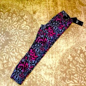 NWT Under Armour High Rise Ankle Crop leggings